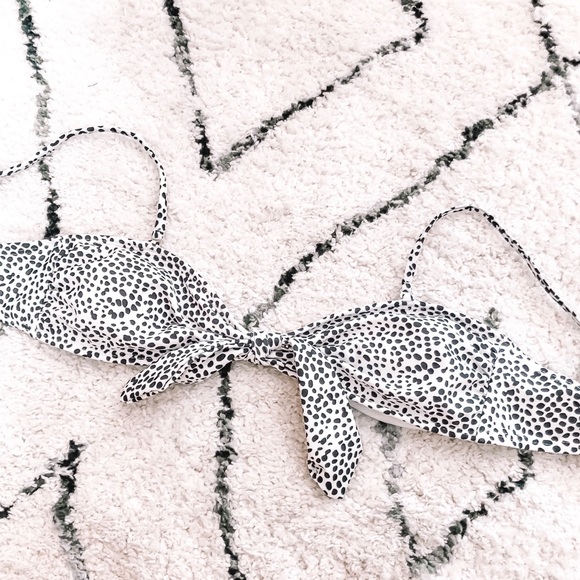 Spotted Polka Dot Bandeau Bikini - Picture 5 of 7